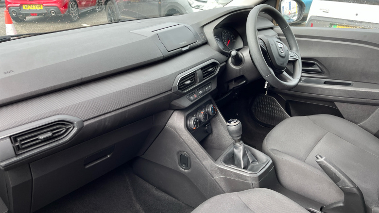 Dacia Sandero 1.0 TCe Essential 5dr Bi Fuel Hatchback